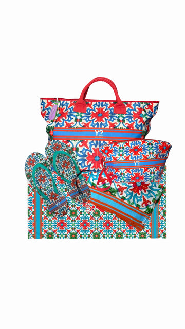 COORDINATO MARE BORSA + NECESSAIRE+SANDALI+ PAREO+TELO MARE YNOT LIPARI RED