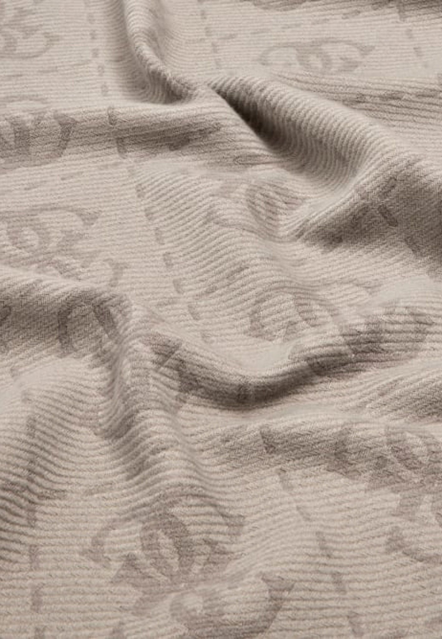 SCIARPA GUESS DONNA AW5217VIS03 GRIGIO