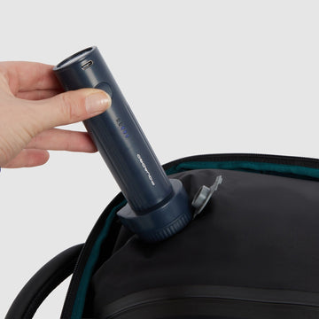 SACCA SOTTOVUOTO PIQUADRO CON POMPA ELETTRICA AC7294TA NERO